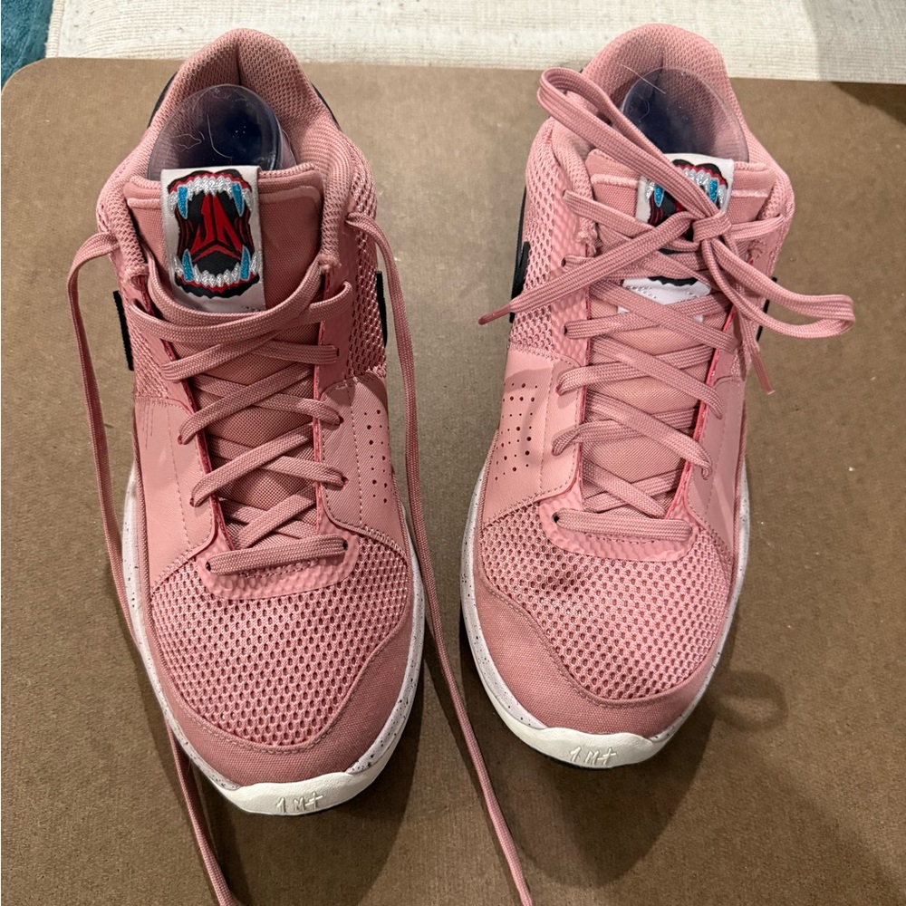 Nike Ja 1 “Bite” Red Stardust Ja Morant Basketball Shoe - 10 men/11.5 women EU44